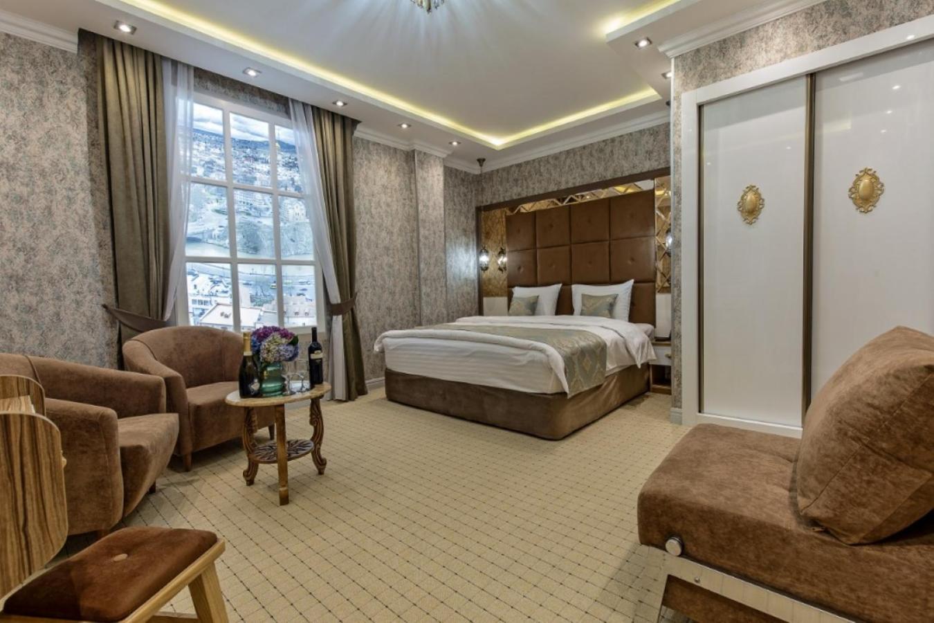 Aqua Hotel Tbilisi Eksteriør billede