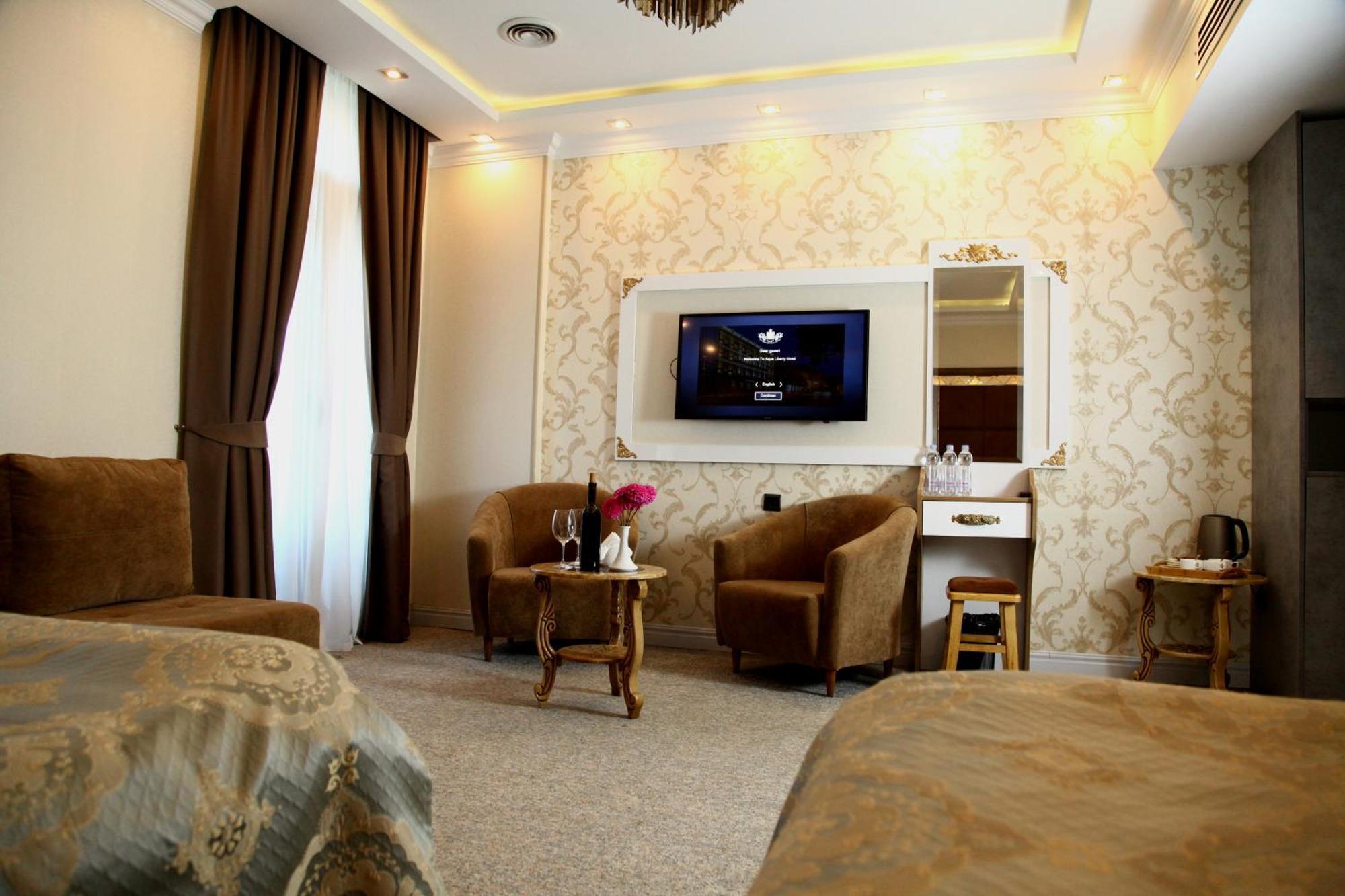 Aqua Hotel Tbilisi Eksteriør billede