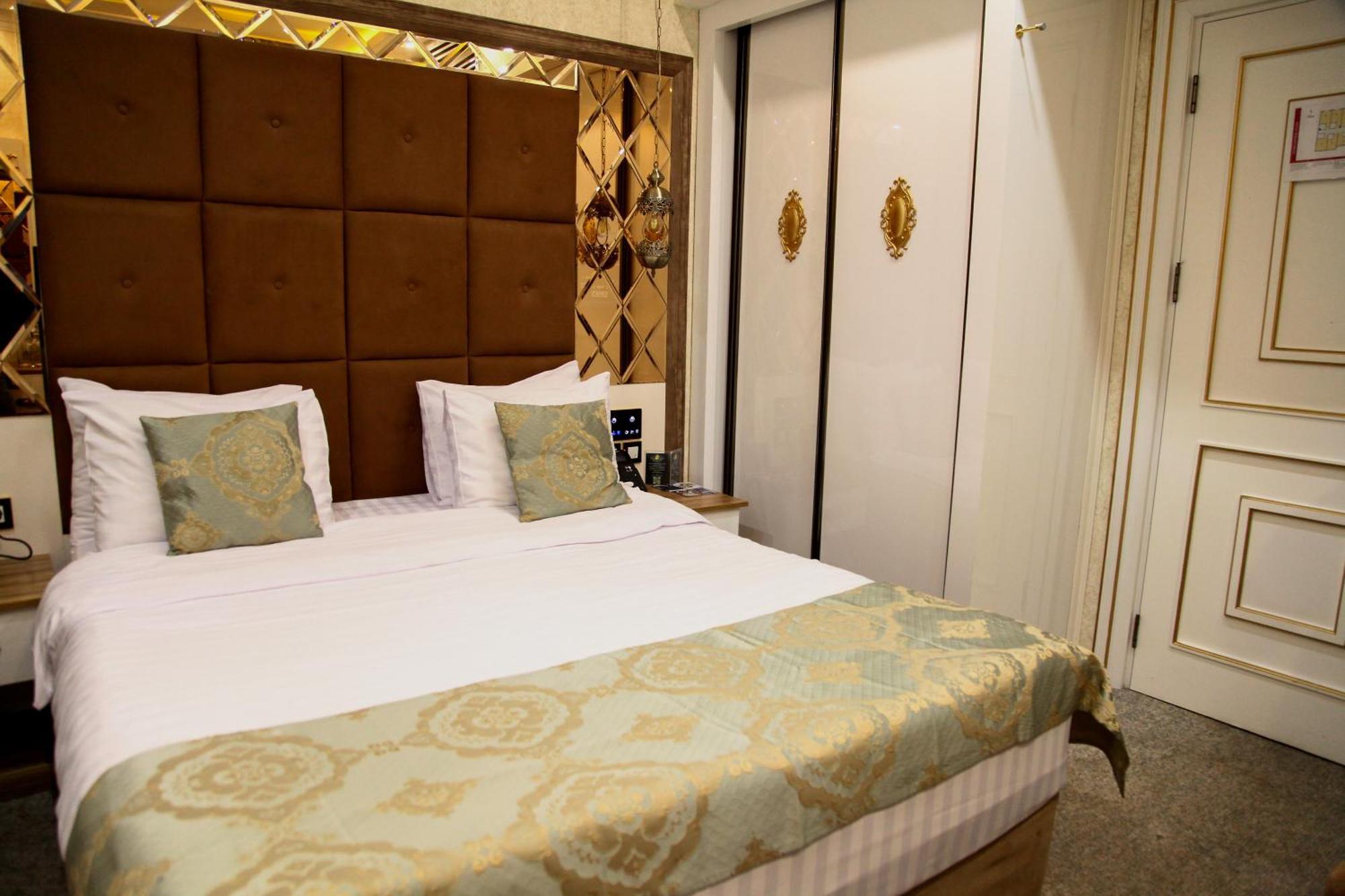 Aqua Hotel Tbilisi Eksteriør billede
